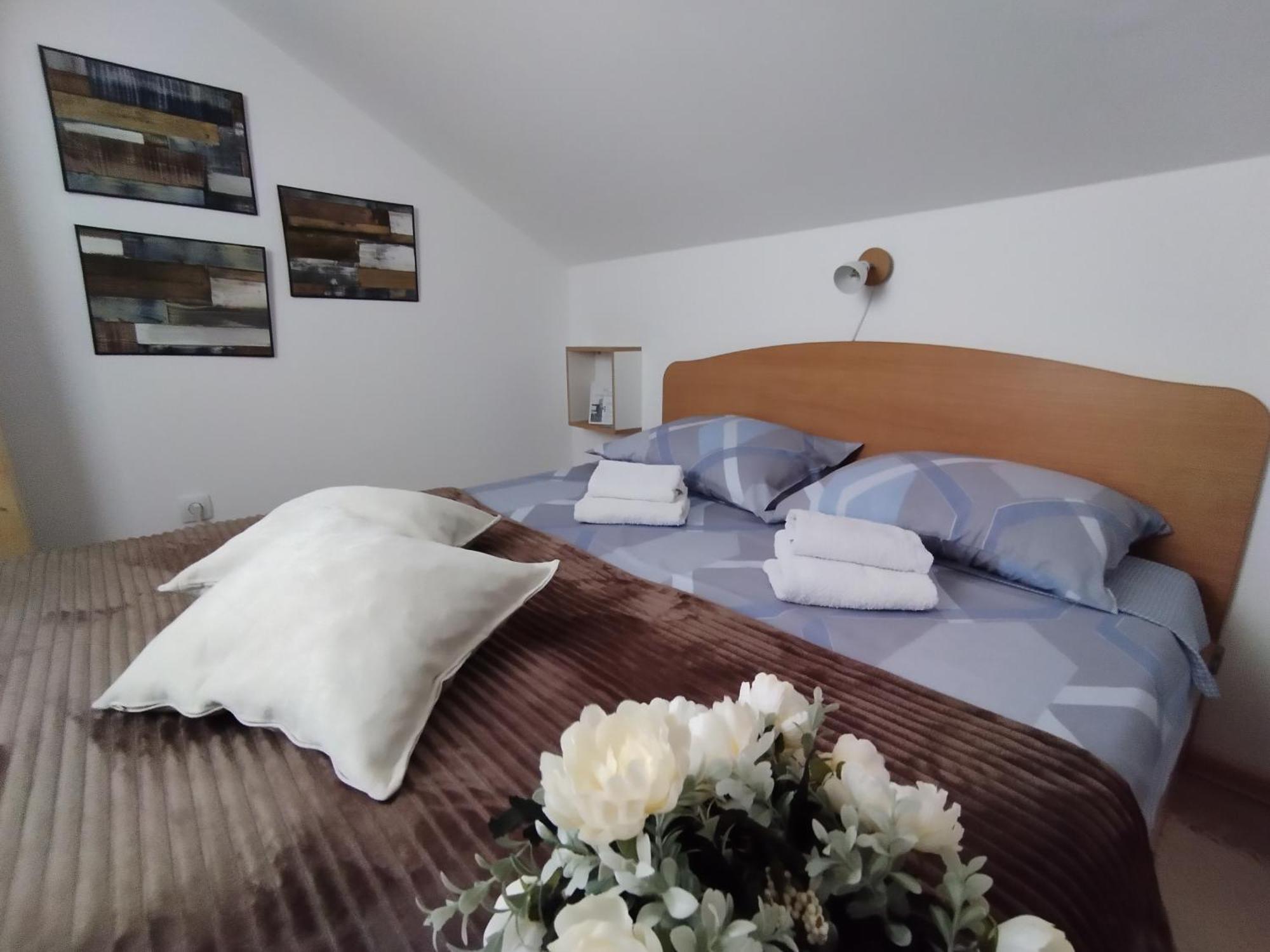 Apartmani S - Dsn Кралево Номер фото