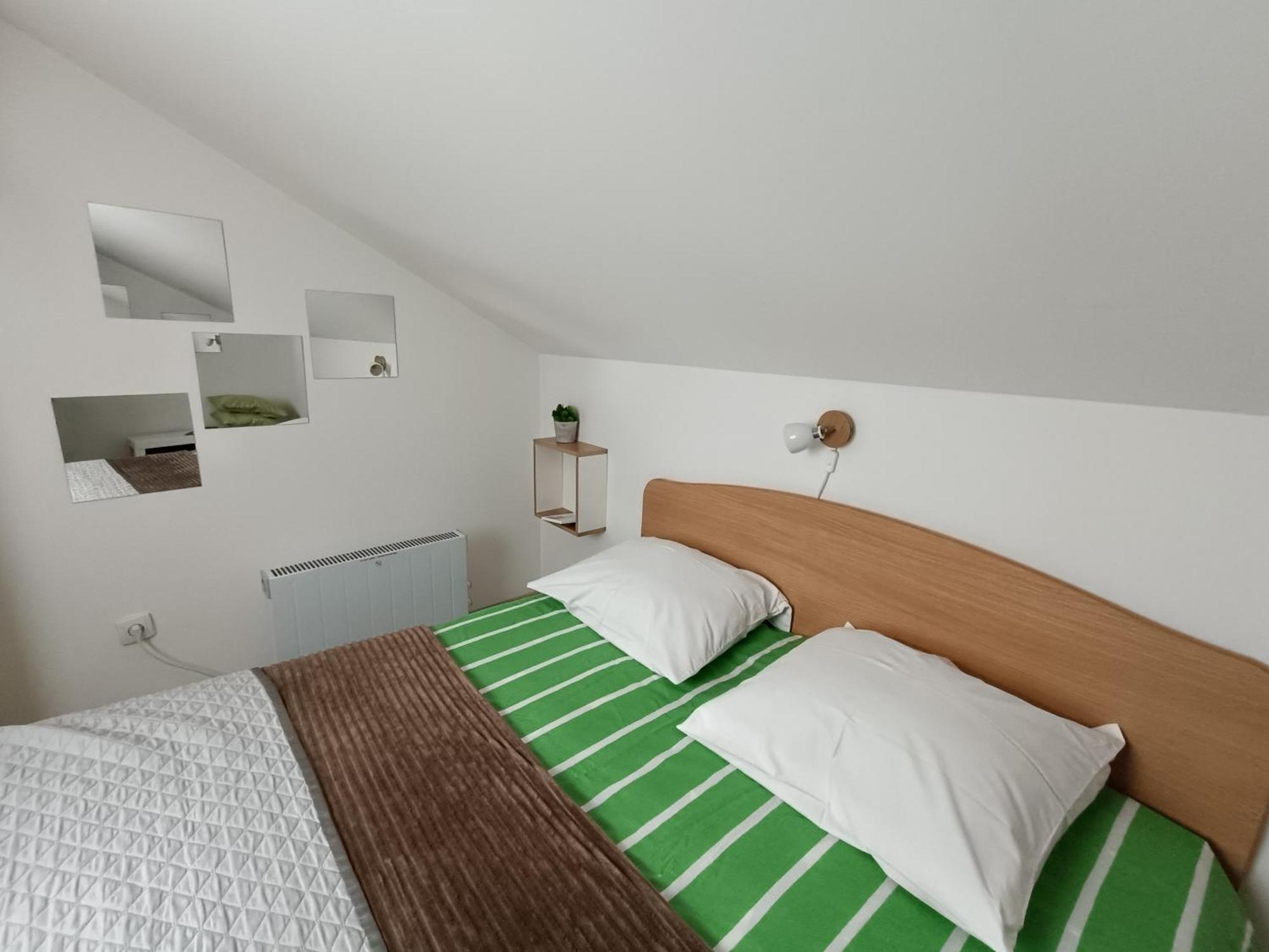 Apartmani S - Dsn Кралево Номер фото